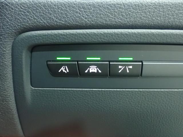 大きな看板が目印です！