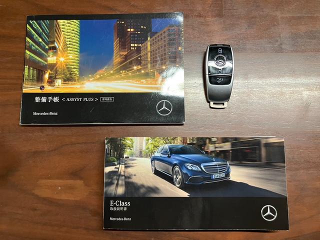 Ｅクラス Ｅ２００　アバンギャルド　スポーツ　禁煙／レーダーセーフティパッケージ／レザーパッケージ／純正ＨＤＤナビ／Ｂｌｕｅｔｏｏｔｈ／全方位カメラ／ブラインドスポットモニター／アダプティブクルーズコントロール／ハイビームアシスト（4枚目）