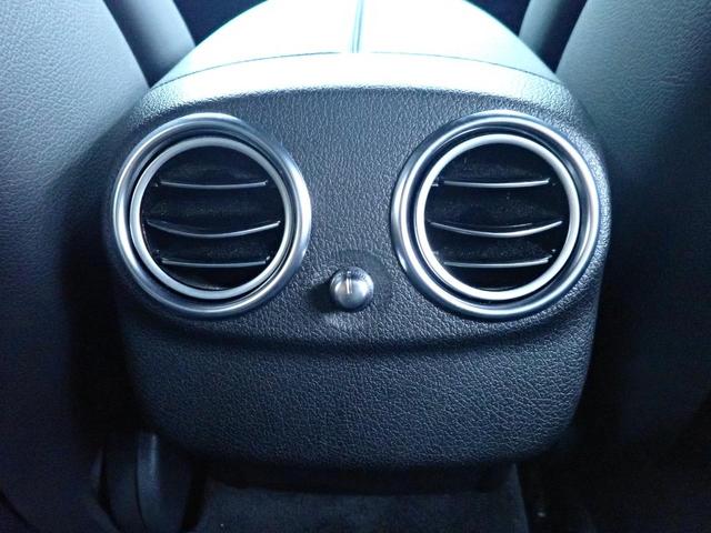 Ｅクラス Ｅ２００　アバンギャルド　スポーツ　禁煙／レーダーセーフティパッケージ／レザーパッケージ／純正ＨＤＤナビ／Ｂｌｕｅｔｏｏｔｈ／全方位カメラ／ブラインドスポットモニター／アダプティブクルーズコントロール／ハイビームアシスト（22枚目）