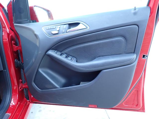 Ｂクラス Ｂ１８０　禁煙／レーダーセーフティパッケージ／ベーシックパッケージ／純正ＨＤＤナビ／Ｂｌｕｅｔｏｏｔｈ／バックカメラ／アダプティブクルーズコントロール／ブラインドスポットモニター／シートヒーター／ＥＴＣ（47枚目）