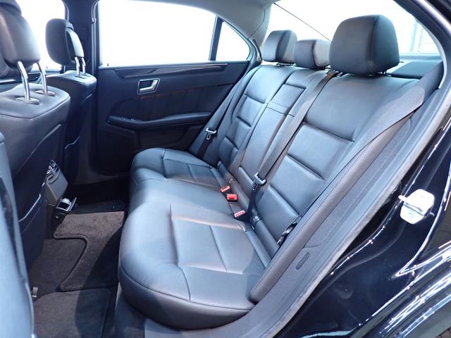 �������V�[�g������S�n�悭���x���ǍD�ł���