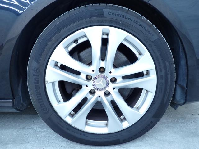 ���z�C�[���ɏ�������ꍇ�ł����y�A�����邱�Ƃ��\�ƂȂ�܂��̂ŁA����]�̕��͂��\���t�����������B