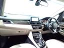 ●乗り心地と運転しやすさを重視したコックピットは、座った瞬間からドライバーの運転意欲をかき立てます!