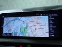 ●【お車の装備について１】純正ナビです！大変見やすく、案内もしっかりとしてくれます！他にも多数のメディアにも対応！車内マルチメディアも充実です！