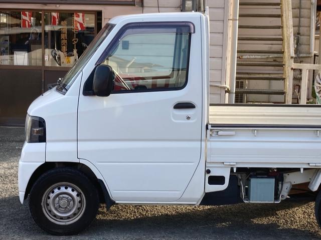 ミニキャブトラック ＶＸ－ＳＥ　車検２年　４ＷＤ　エアコン　パワステ　荷台マット　あおりガード　走行５．４万キロ（18枚目）