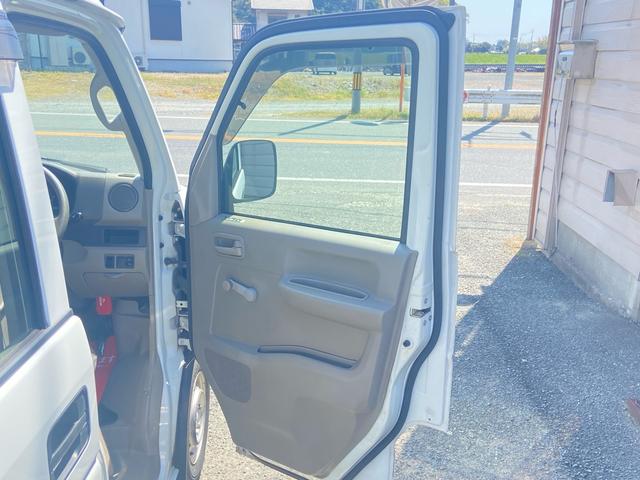 スクラム ＰＡ　キッチンカー　移動販売　２層シンク　給水ポンプ　室内電源コンセント　左＆後ろ販売窓口　販売カウンター　販売パラソルたて　販売室仕切り　ルーフキャリア　ＥＴＣ　走行７．２万キロ　車検２年（36枚目）