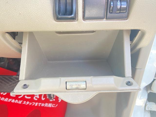 スクラム ＰＡ　キッチンカー　移動販売　２層シンク　給水ポンプ　室内電源コンセント　左＆後ろ販売窓口　販売カウンター　販売パラソルたて　販売室仕切り　ルーフキャリア　ＥＴＣ　走行７．２万キロ　車検２年（45枚目）