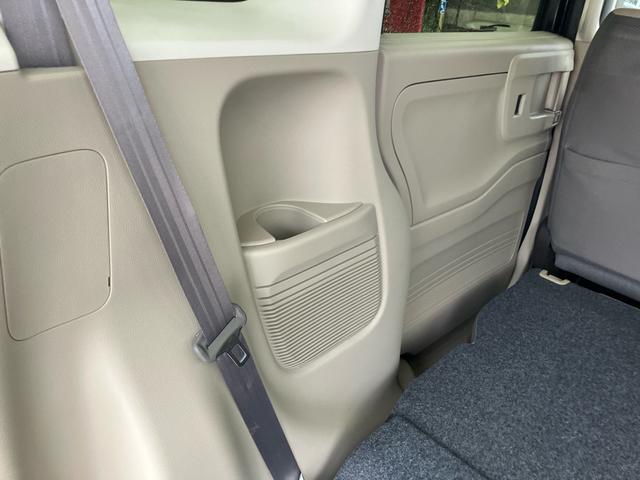 Ｎ－ＢＯＸ Ｇ　車検２年　メモリーナビ　Ｂｌｕｅｔｏｏｔｈ　地デジＴＶ　ＤＶＤ　ＬＥＤヘッドライト　スマートキー　アイドリングストップ　両側スライドドア　ワンオーナー　走行６．９万キロ（12枚目）
