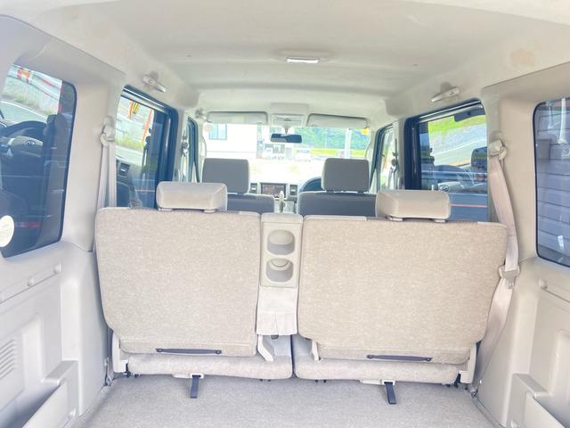 スクラムワゴン ＰＺターボ　車検２年　後期モデル　ＨＤＤナビ　フルセグＴＶ　アイフォーンＵＳＢ音楽再生　ＤＶＤ　ＣＤ　電動スライドドア　純正エアロ＆アルミホイール　ＨＩＤヘッドライト　フォグランプ　キーレス　走行５．２万キロ（15枚目）