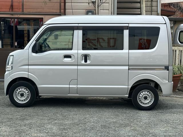 ＮＶ１００クリッパーバン ＤＸ　ＧＬパッケージ　車検２年　４速オートマ　ＥＴＣ　ドライブレコーダー　パワーウインド　キーレス　フルフラット　ドアバイザー　ワンオーナー　走行７．０万キロ（6枚目）