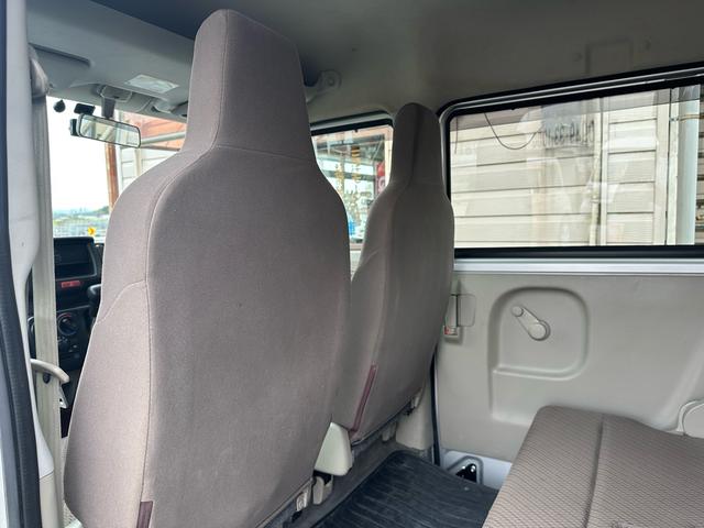 ＮＶ１００クリッパーバン ＤＸ　ＧＬパッケージ　車検２年　４速オートマ　ＥＴＣ　ドライブレコーダー　パワーウインド　キーレス　フルフラット　ドアバイザー　ワンオーナー　走行７．０万キロ（18枚目）