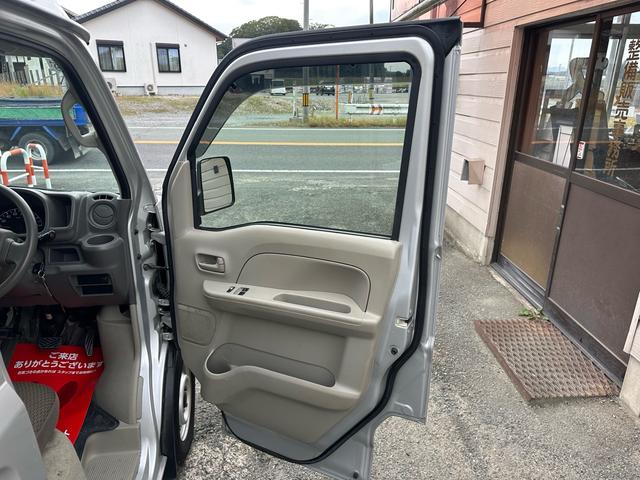 ＮＶ１００クリッパーバン ＤＸ　ＧＬパッケージ　車検２年　４速オートマ　ＥＴＣ　ドライブレコーダー　パワーウインド　キーレス　フルフラット　ドアバイザー　ワンオーナー　走行７．０万キロ（21枚目）