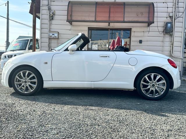 コペン アクティブトップ 車検2年付 電動オープン レッド革シート 両席シートヒーター 社外アルミホイール ETC DVD CD ブラックレザー ツインドリンクホルダー(6枚目)