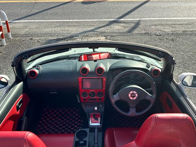 コペン アクティブトップ 車検2年付 電動オープン レッド革シート 両席シートヒーター 社外アルミホイール ETC DVD CD ブラックレザー ツインドリンクホルダー(12枚目)