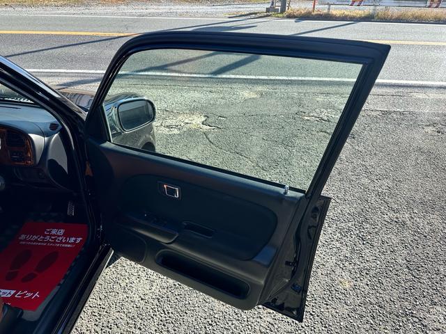 ミラジーノ ミニライトスペシャル 車検2年付 タイミングベルト交換済み 最終モデル ミニライトアルミホイール アイブロー GINOトップエンブレム ウィンカーメッキカバー Bluetooth(16枚目)