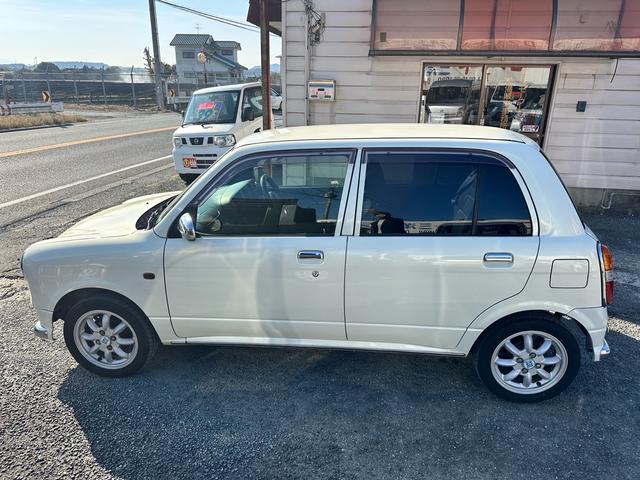 ミラジーノ ミニライトスペシャル 車検2年付き 最終モデル ミニライトアルミホイール ブラックレザーシート ブラックウッド調パネル クリアフォグランプ CD(6枚目)