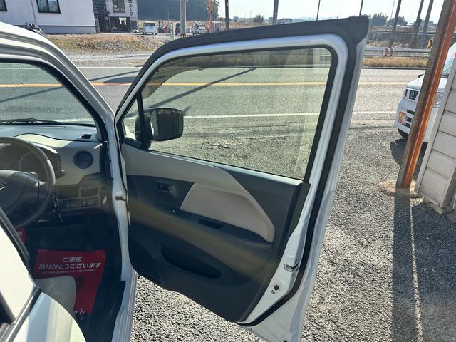 ワゴンR FX 車検2年付 アイドリングストップ ETC CD キーレス プライバシーガラス メッキグリル ドアバイザー 電動格納ミラー 走行5.3万(25枚目)