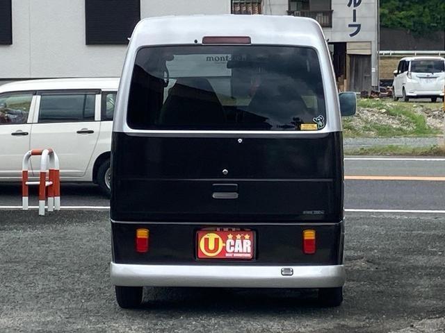 エブリイ ＰＡ　レトロバス　ビンテージバスルック　アイブロー　ホワイトレザーシートカバー　タイヤ溝多　走行１１．１万キロ（4枚目）