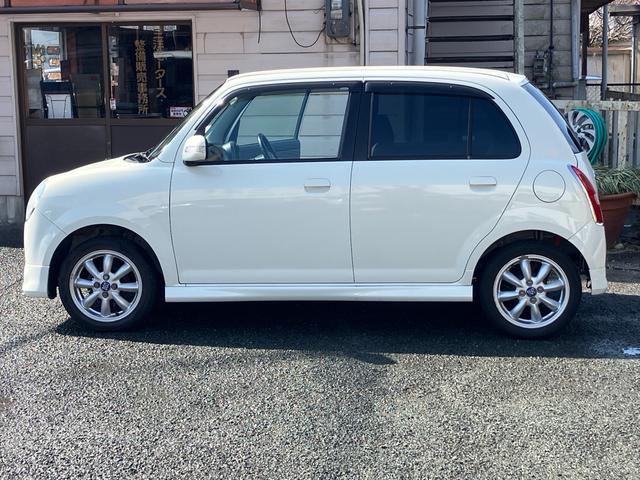 ミラジーノ ミニライト 車検2年 純正フルエアロ 15インチミニライトアルミホイール HIDヘッドライト フォグランプ メッキ網目グリル CD タコメーター付き2連スピードメーター 禁煙コインケース 走行7.3万キロ(8枚目)