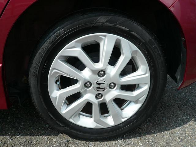 フィット 13G・S ホンダセンシング 純正インターナビ Bluetooth接続可 BカメラフロアCVT エアコン(プラズマクラスター)AW15ステアリングスイッチ クルコン スマートキー Pスタパドルシフト ドラレコ ETC 整備記録簿(64枚目)