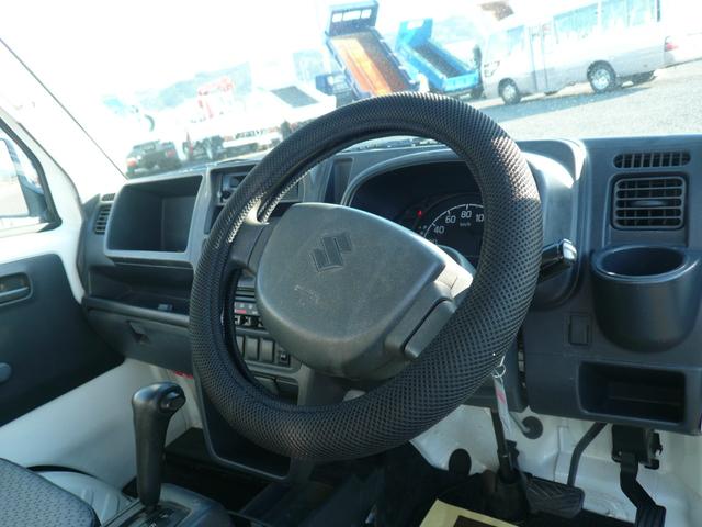 キャリイトラック ＫＣエアコン・パワステ　３ＡＴ　２ＷＤ　エアコン　パワステ　三方間　３５０ｋｇ積載可能荷台枠ゴム　荷台下エンジン　運転席エアバッグ　ハンドルカバー付イベライザー　サンバイザー　ドアバイザ　コインケース（17枚目）