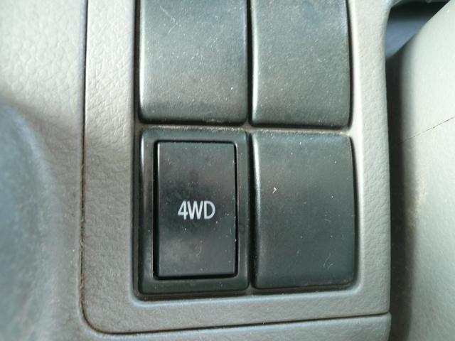 ミニキャブバン Ｇ　６代目・エブリイＯＥＭ車両　４ＡＴ　パートタイム４ＷＤ　ＡＣ　チューナー　両側スライドドア　前席パワーウィンドウ（リア席手動キーレス　ＬＥＤヘッドライト　障害物センサー　社外ＡＷ　取説　予防安全機能（8枚目）