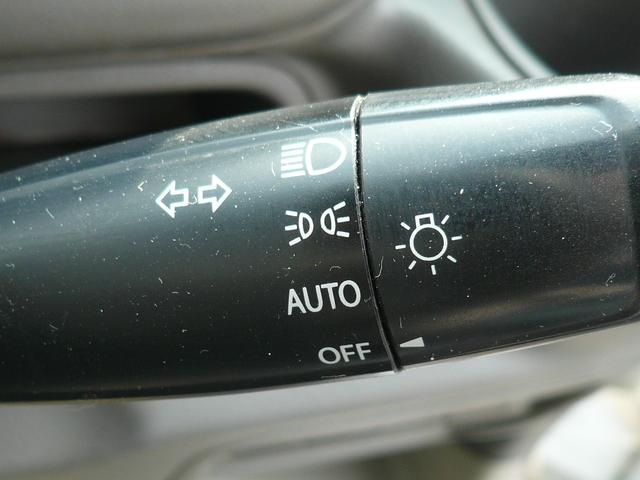 ミニキャブバン Ｇ　６代目・エブリイＯＥＭ車両　４ＡＴ　パートタイム４ＷＤ　ＡＣ　チューナー　両側スライドドア　前席パワーウィンドウ（リア席手動キーレス　ＬＥＤヘッドライト　障害物センサー　社外ＡＷ　取説　予防安全機能（16枚目）