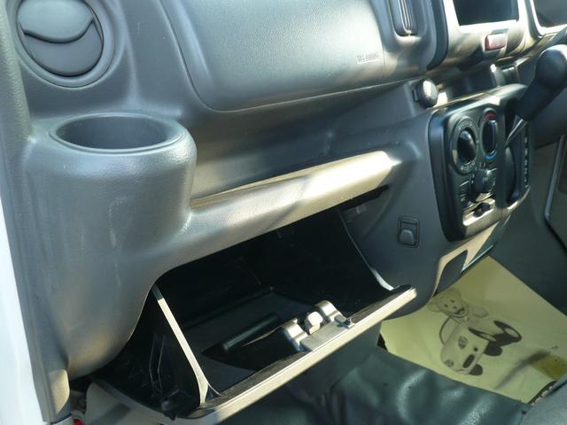 ミニキャブバン Ｇ　６代目・エブリイＯＥＭ車両　４ＡＴ　パートタイム４ＷＤ　ＡＣ　チューナー　両側スライドドア　前席パワーウィンドウ（リア席手動キーレス　ＬＥＤヘッドライト　障害物センサー　社外ＡＷ　取説　予防安全機能（23枚目）