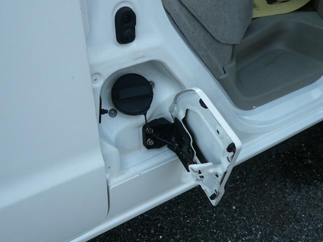 ミニキャブバン Ｇ　６代目・エブリイＯＥＭ車両　４ＡＴ　パートタイム４ＷＤ　ＡＣ　チューナー　両側スライドドア　前席パワーウィンドウ（リア席手動キーレス　ＬＥＤヘッドライト　障害物センサー　社外ＡＷ　取説　予防安全機能（49枚目）