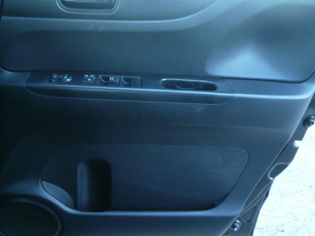 Ｎ－ＢＯＸ Ｇ・Ｌパッケージ　純正ＣＤ／ラジオ・オーディオ　ＥＴＣ　Ｗエアバック　Ｐスタートスマートキー　プラズマクラスター搭載・エアコン　フルフラット　シートバックテーブル（折り畳み式）　両側Ｐスライドドア（左電動ピタ駐ミラー（23枚目）