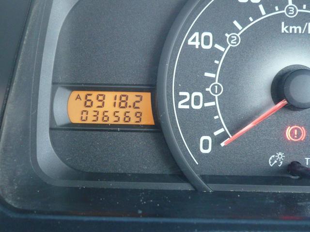 �R�U�D�T�U�X�L�����N���̊��ɁA�ᑖ�s�ȂP��ł��I