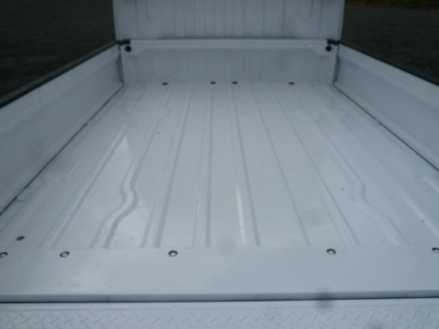 キャリイトラック 　パワーゲートリフター　垂直式　パートタイム４ＷＤ　５ＭＴ　ＡＣヤシマ産業　三方間　格子型鳥居　鳥居プロテクター　荷台枠ゴム　運転席エアバッグ　タイヤ交換済　ＥＴＣ（38枚目）