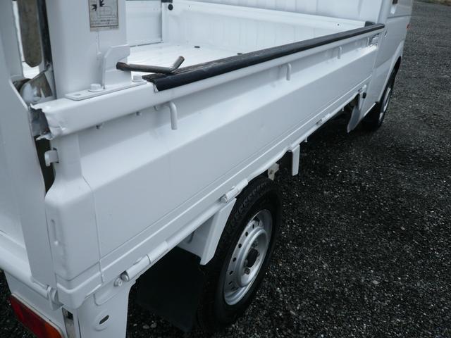 キャリイトラック 　パワーゲートリフター　垂直式　パートタイム４ＷＤ　５ＭＴ　ＡＣヤシマ産業　三方間　格子型鳥居　鳥居プロテクター　荷台枠ゴム　運転席エアバッグ　タイヤ交換済　ＥＴＣ（39枚目）