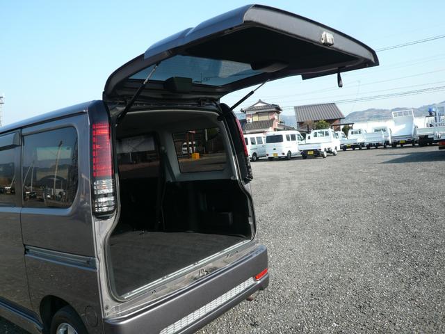 �V�[�g�A�����W����Ŏg���₷���̕����L����܂����t���t���b�g�ɂȂ�̂ŁA�傫�ȉו�����������ς߂܂��I