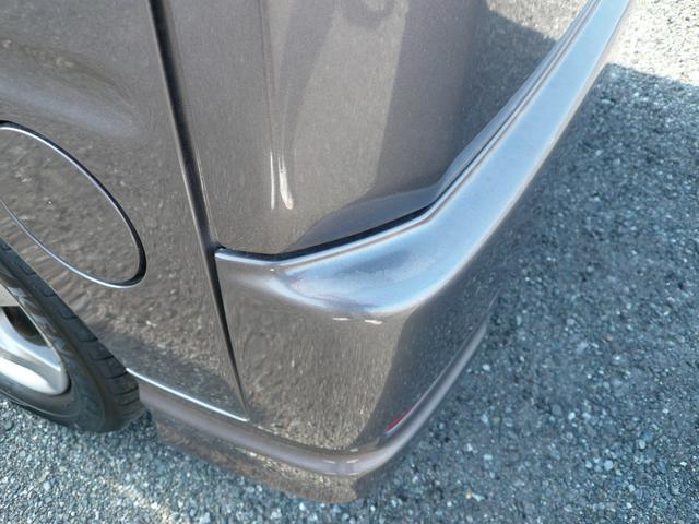 �{���l�b�g�̈ꕔ���A���݂�����܂��c�B