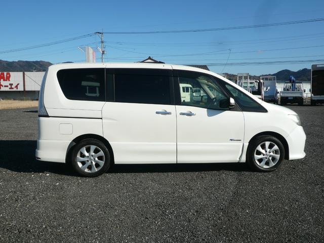 �ԑ̏��X�ɁA�ׂ����L�Y�E�F��������܂����قǂ悭�Y��ł���