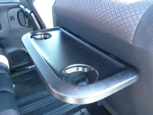 �V�[�g�o�b�N�e�[�u���t���g��Ȃ����͐܂��߂܂�