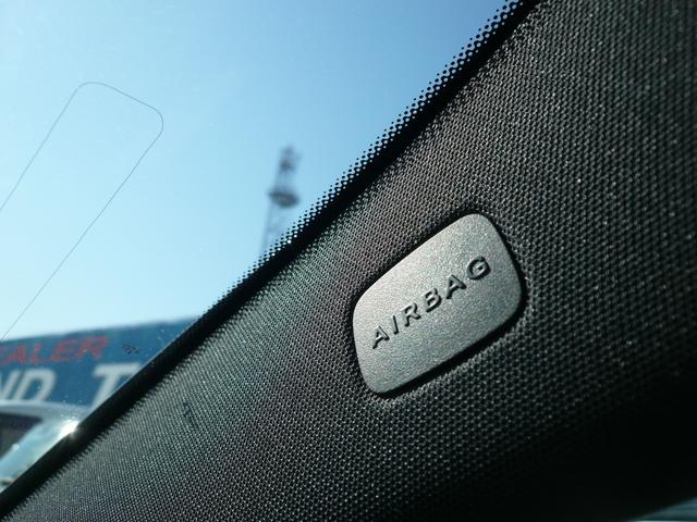 �J�[�e���G�A�o�b�O��