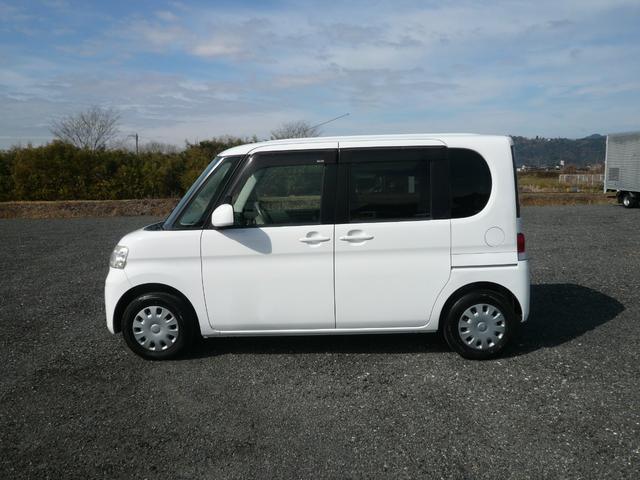 タント 　車いすスローパー　車いす１台　リア席なし　３人乗り　エアコン　キーレス　左右非対称リアドア（右：通常ドア・左：スライドドア）盗難防止装置　電動固定装置　スロープ（手動引き出し式）（4枚目）