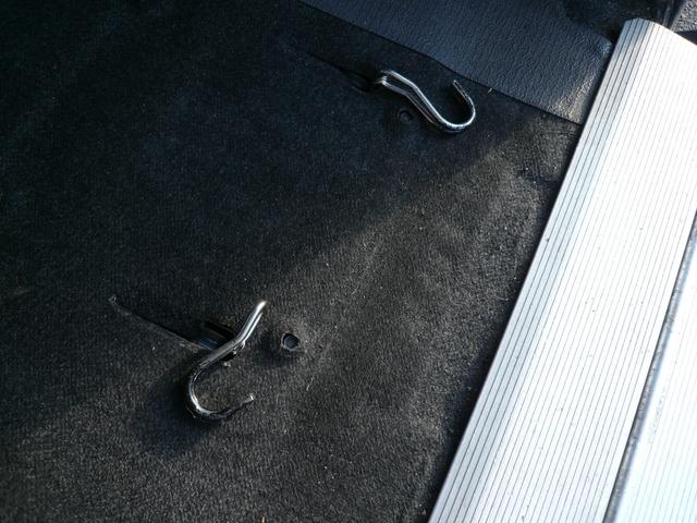 タント 　車いすスローパー　車いす１台　リア席なし　３人乗り　エアコン　キーレス　左右非対称リアドア（右：通常ドア・左：スライドドア）盗難防止装置　電動固定装置　スロープ（手動引き出し式）（48枚目）