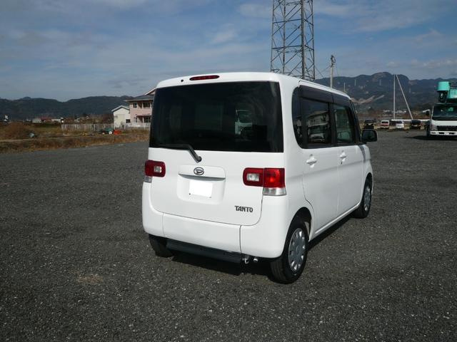 タント 　車いすスローパー　車いす１台　リア席なし　３人乗り　エアコン　キーレス　左右非対称リアドア（右：通常ドア・左：スライドドア）盗難防止装置　電動固定装置　スロープ（手動引き出し式）（53枚目）