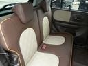 リア席座面使用感少なめで綺麗な状態です☆