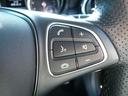 ステアリングスイッチ（右手元でインターナビ操作ができます！又、運転中でも電話がとれるハンズフリー通話スイッチもついてます