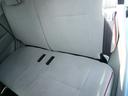 リア席座面使用感ありますが、程よく綺麗です☆破れ子供用シート取り付け跡はありません！