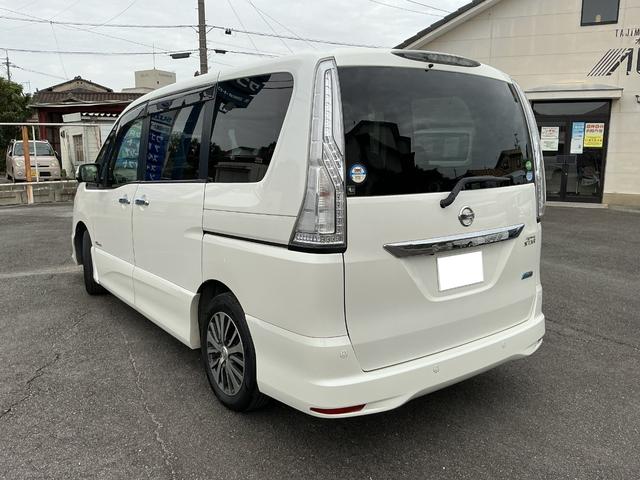 セレナ ハイウェイスターＳ－ＨＶアドバンスドセーフティパック　両側電動スライドドア・衝突軽減ブレーキ・アラウンドビューモニター・スマートキー・プッシュスタート・ナビ・フリップダウンモニター・ＥＴＣ（8枚目）