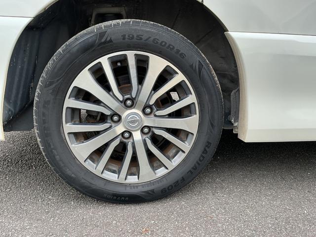 セレナ ハイウェイスターＳ－ＨＶアドバンスドセーフティパック　両側電動スライドドア・衝突軽減ブレーキ・アラウンドビューモニター・スマートキー・プッシュスタート・ナビ・フリップダウンモニター・ＥＴＣ（18枚目）