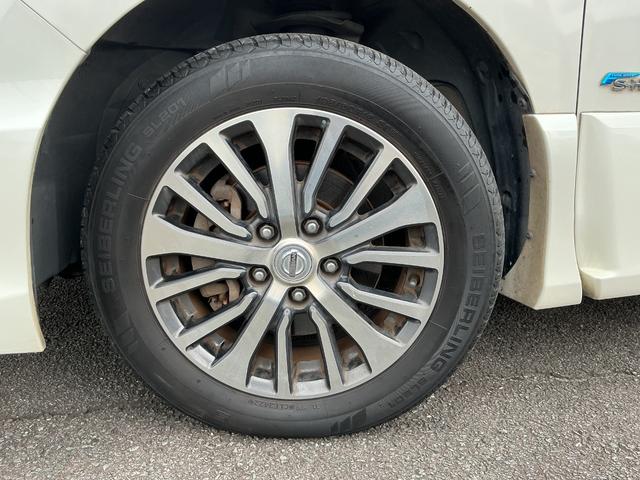 セレナ ハイウェイスターＳ－ＨＶアドバンスドセーフティパック　両側電動スライドドア・衝突軽減ブレーキ・アラウンドビューモニター・スマートキー・プッシュスタート・ナビ・フリップダウンモニター・ＥＴＣ（19枚目）