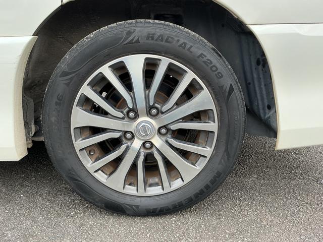 セレナ ハイウェイスターＳ－ＨＶアドバンスドセーフティパック　両側電動スライドドア・衝突軽減ブレーキ・アラウンドビューモニター・スマートキー・プッシュスタート・ナビ・フリップダウンモニター・ＥＴＣ（20枚目）