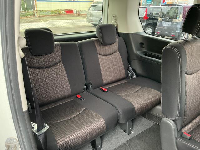 セレナ ハイウェイスターＳ－ＨＶアドバンスドセーフティパック　両側電動スライドドア・衝突軽減ブレーキ・アラウンドビューモニター・スマートキー・プッシュスタート・ナビ・フリップダウンモニター・ＥＴＣ（27枚目）