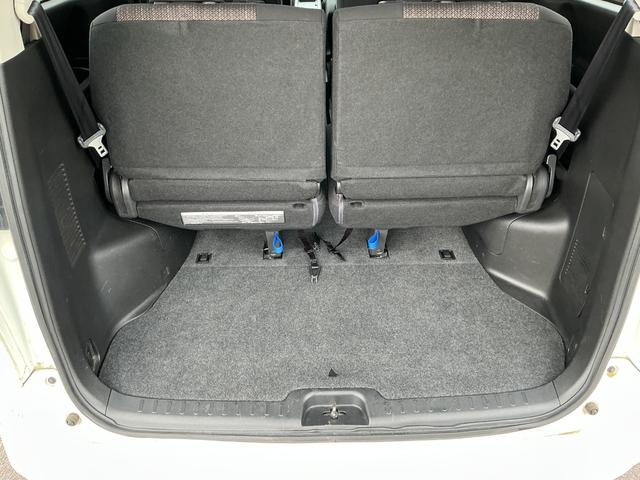 セレナ ハイウェイスターＳ－ＨＶアドバンスドセーフティパック　両側電動スライドドア・衝突軽減ブレーキ・アラウンドビューモニター・スマートキー・プッシュスタート・ナビ・フリップダウンモニター・ＥＴＣ（29枚目）